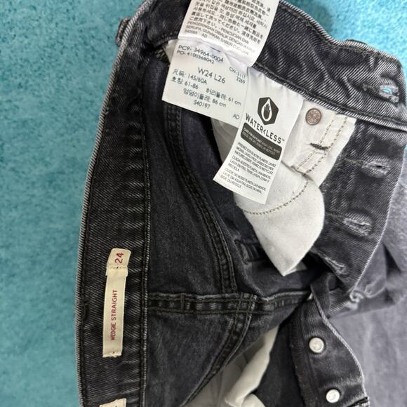 Levi's Premium Wedgie Jeans Womens 24 Button Fly Gray High Rise Denim Raw Hem - Picture 16 of 16